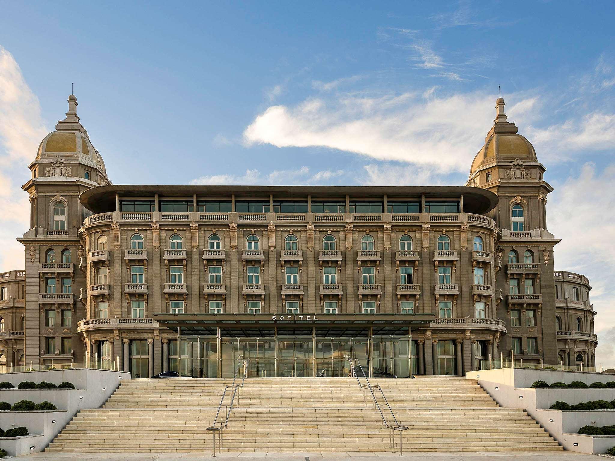 Sofitel Montevideo Casino Carrasco & Spa Eksteriør bilde The Grand Hotel